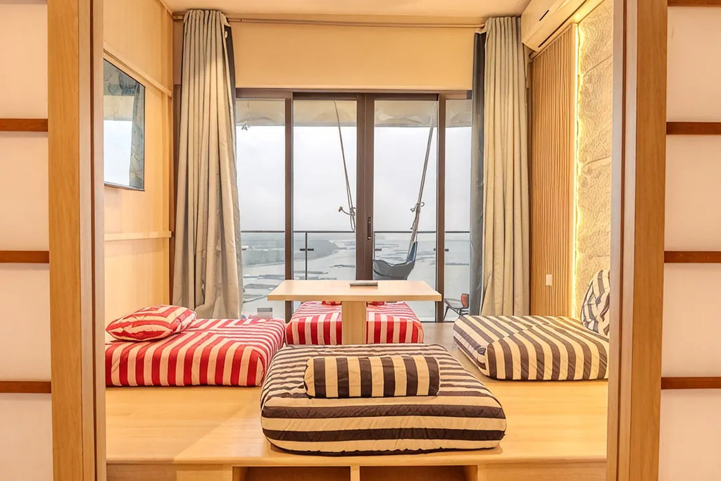 Japanese Tatami 2BR | Panoramic Sunset Sea View | Free Parking | Danga Bay